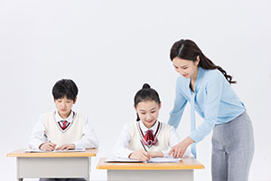 Ĵ(yu)㌣ƌW(xu)УĴƌW(xu)Уǰʮ