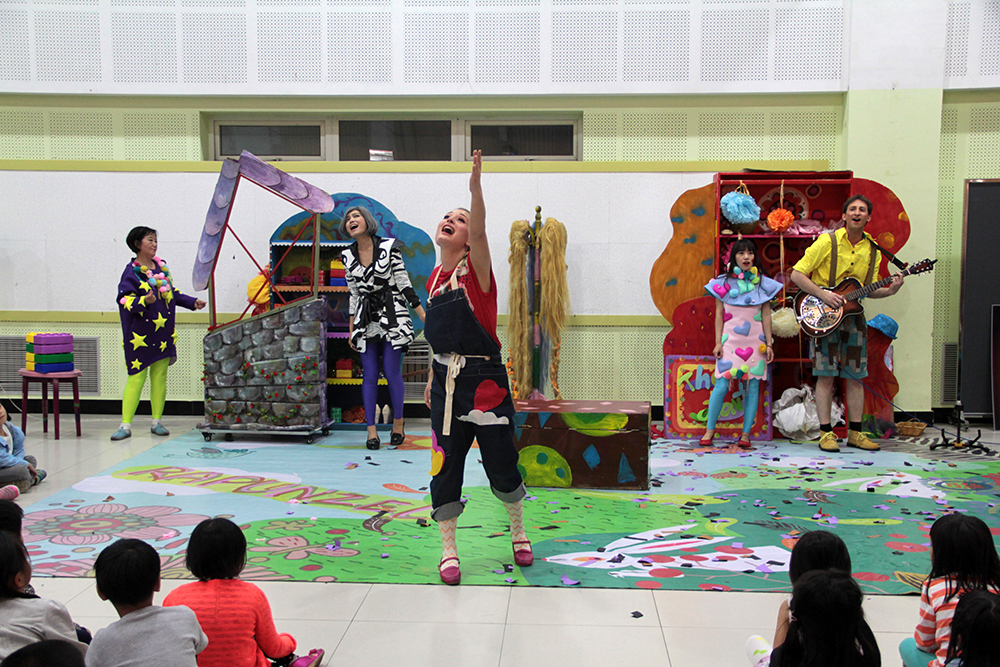 力邁國際學校話劇演出