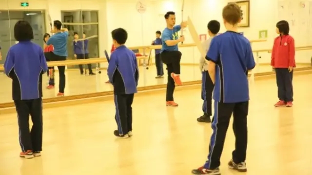 ʯRP۵χHWУwnʼ