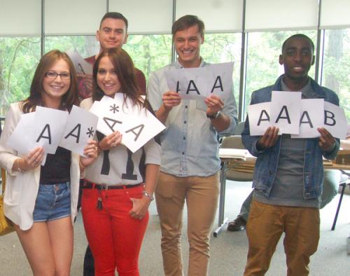 國際學校學生A-level考試壓力大還是國內高考壓力大?