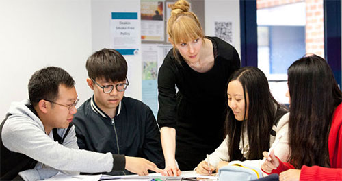 中國煤礦文工團(tuán)藝術(shù)學(xué)校國際部