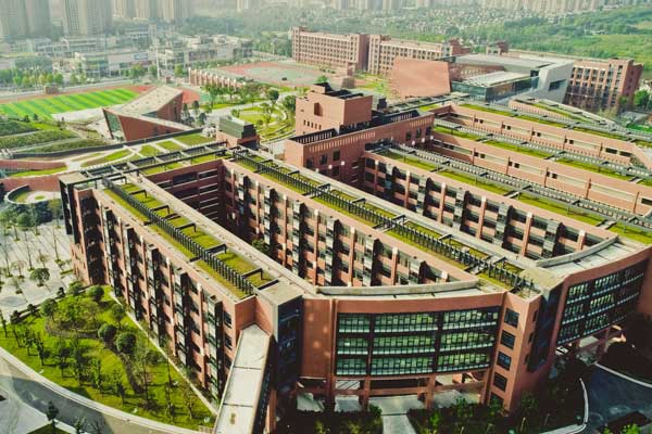 高鐵大專學校有哪些