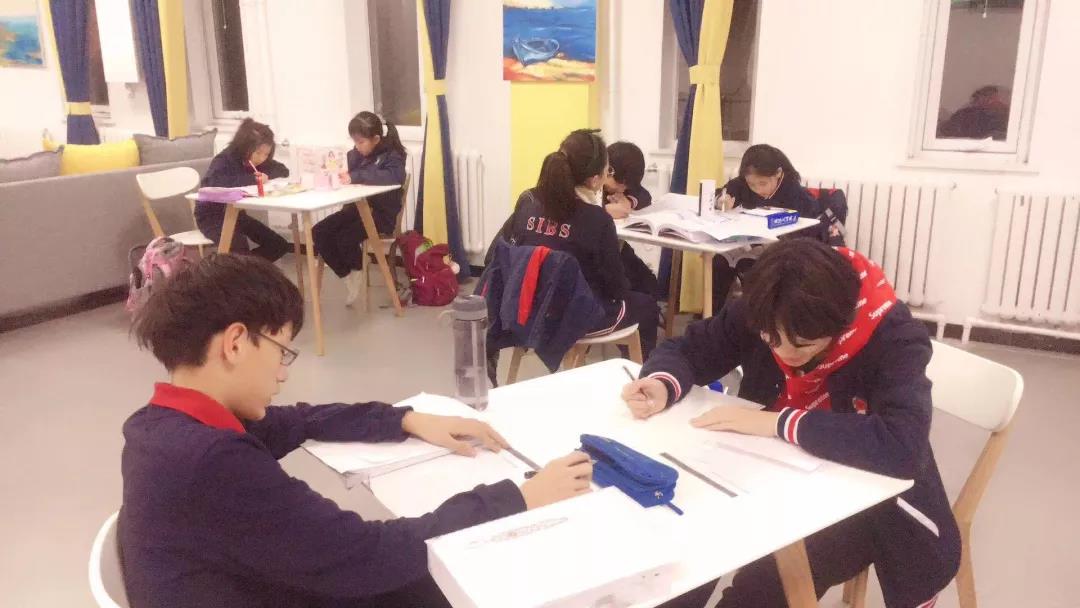 君誠雙語國際學校