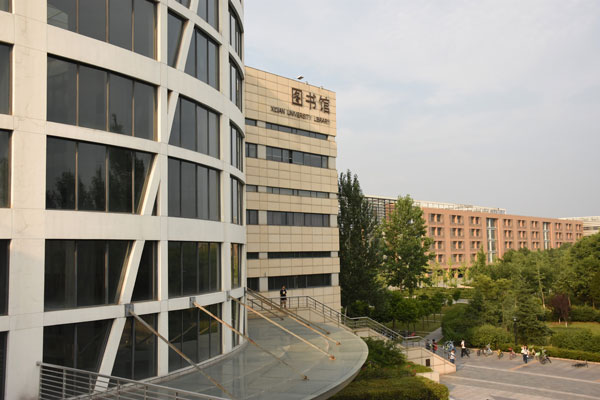 公辦高鐵乘務學校學費多少