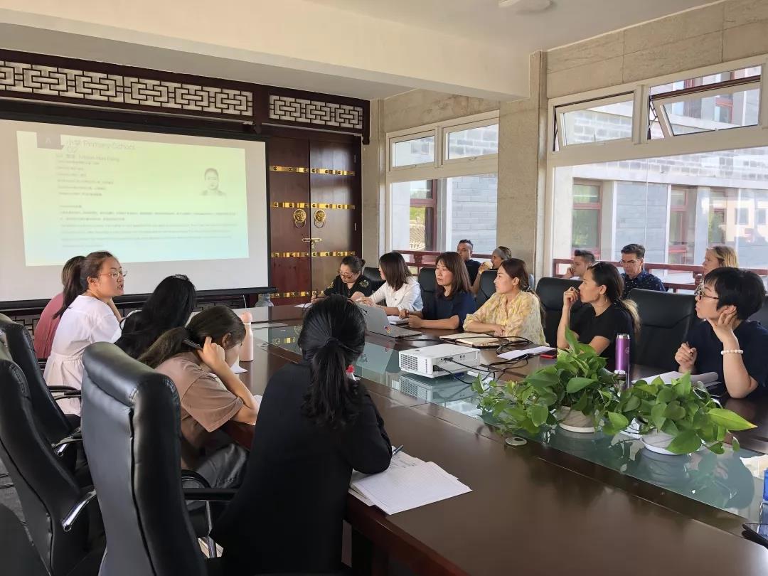 北京明誠外國語學校