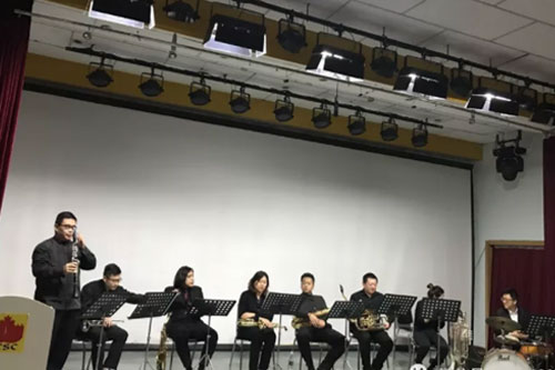 北京中加學(xué)校