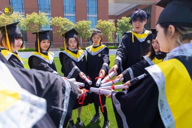 朝陽凱文藝術(shù)高中