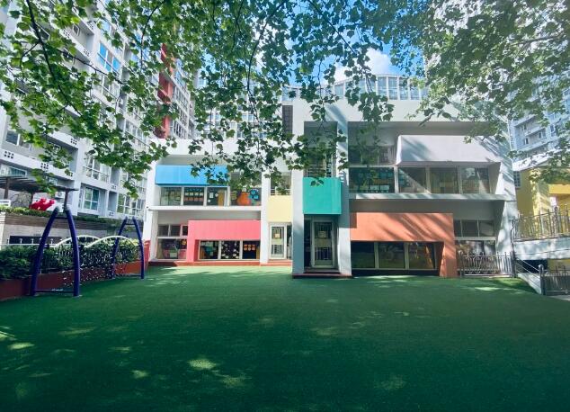 青苗國際雙語學(xué)校