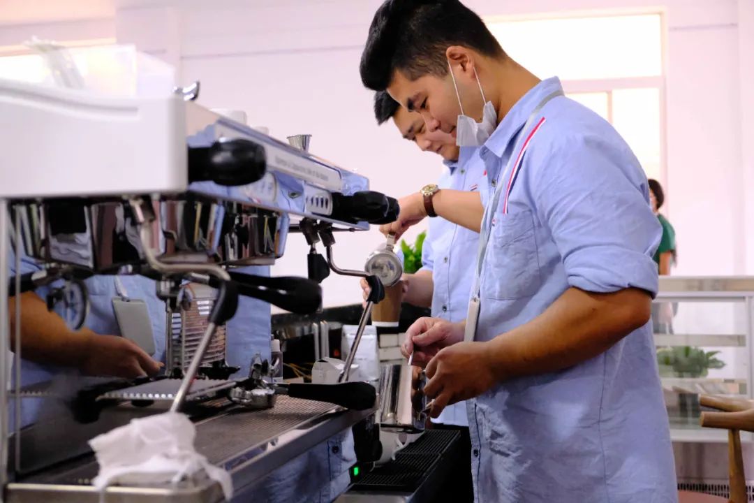 北京私立樹人學校食堂情況