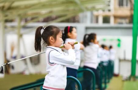 北京力邁中美國際學(xué)校特色體育課