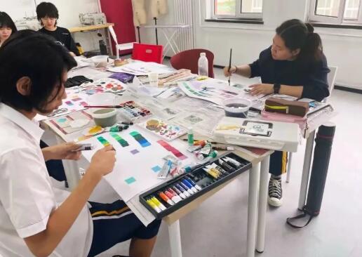 新東方國際雙語學校斯芬克藝術高中