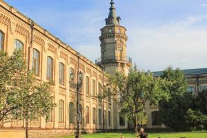 (d)O(sh)õkͨƌW(xu)Уʲô˼