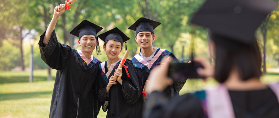2022年女孩子學音樂表演專業好就業嗎?