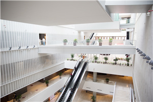 報考在職研究生能上網課嗎還是必須要到學校參加學習