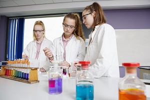 插班北京市房山區諾德安達學校高中部