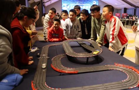 北京東方紅學校