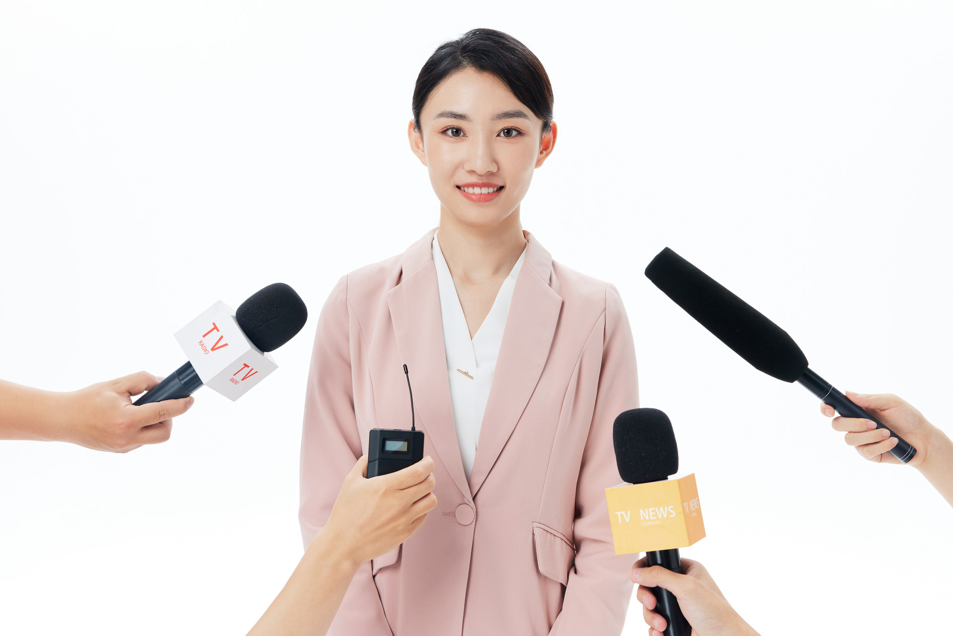 VҕISWČI֮һȻȡ@һIHHȡQڌWdȤ͟飬߀Ҫڸ߿Ы@һķ֔ôVҕIķ֔ǶأČBPr  1. ˽VҕI  VҕIBҕĿ͏VҕĿ߄ČI˲ŵČIWWݼgzӰg݋gP֪RͼܣδVҕĿṩҪ|  2. ͬWУķ֔  VҕIķ֔WУһfһĸУVҕIȡҪߣ֔Ҳ^ߡһЩͨУķ֔^͡ˣڈǰԓԔ˽Уȡߺͷ֔Ҫ  3. v֔׃  VҕIķ֔ǹ̶׃ģǕSÿ꿼ČHr͸УӋ׃Щݣڿң֔ܕϝqЩݣ^٣֔t^͡ˣҪPעµߺȡ֔  ֔^ͣxӋČWУc鿴ЇýWϏVWԺ^mWԺϺ򄡌WԺ^mWԺ  ]x  VҕI᣿