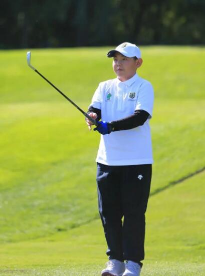 北京市私立匯佳學校高爾夫隊員3.jpg