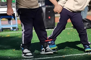 北京東方紅學校小學部舉辦秋季趣味運動會活動