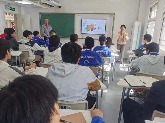 瑞士中學教育專家來訪北京明誠外國語學校洪堡學院2.jpg