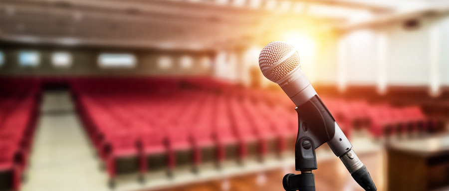 藝考播音主持專業錄取分低的招生學校推薦