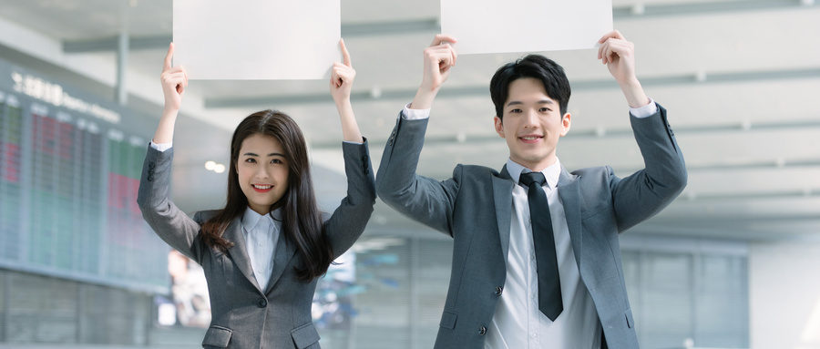 女生學網絡營銷專業就業前景怎么樣?