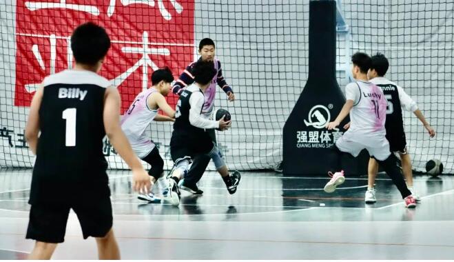 樹(shù)人國(guó)際高中籃球賽精彩回顧4