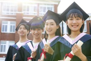 法學專業錄取分數線最低的大學