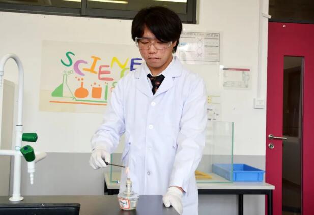 天津黑利伯瑞國際學校優秀畢業生10