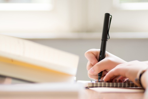 北京東方紅學(xué)校寒假放假時間已定！附致家長一封信