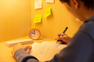 北京市海淀區(qū)崛起實(shí)驗(yàn)學(xué)校寄宿環(huán)境怎么樣?住宿費(fèi)多少錢?