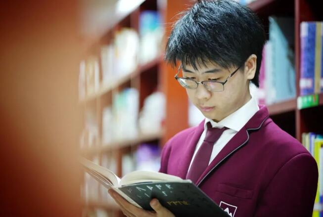 愛迪優秀學生專訪 | 侯雨彤