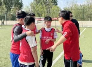 北京東方紅學(xué)校學(xué)子喜獲國標(biāo)、手球競賽多項(xiàng)榮譽(yù)，彰顯體育風(fēng)采！