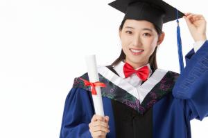 2025年廣西高考200分報哪個學(xué)校?