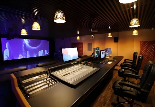 北京中加學校影視藝術班