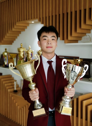 愛迪優秀學生專訪| 張烜赫