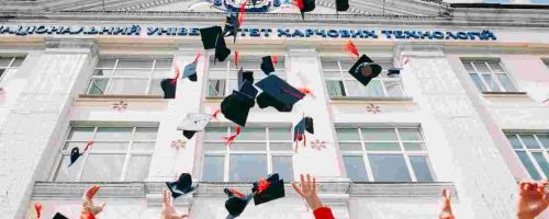 北京市忠德學校能高考嗎