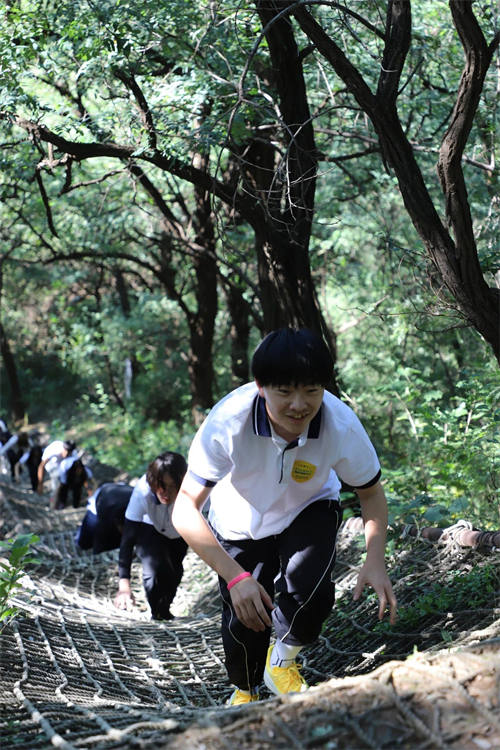 北外ICC戶外拓展課程——生存島探險