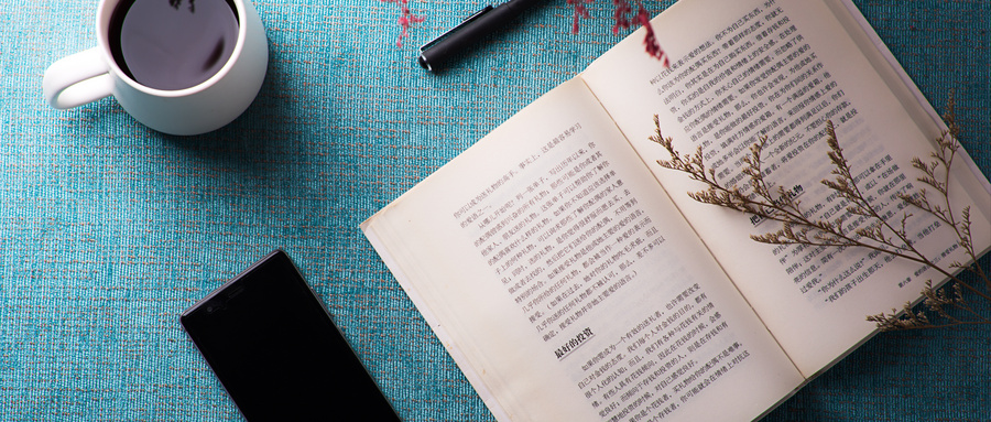 江蘇高職單招考核內(nèi)容主要包括以下幾個方面: 江蘇高職單招考核內(nèi)容主要包括以下幾個方面: 一、語數(shù)外合格考 參加江蘇高職單招必須要參加1月份的語數(shù)外合格性考試,合格性考試作為高職單招填報院校的門檻,有的院校需要10門合格性考試全部過關(guān)才能填報,比如去年的學(xué)校江蘇醫(yī)藥職業(yè)學(xué)院、無錫職業(yè)技術(shù)學(xué)院、分段培養(yǎng)本科專業(yè)等,如果想報考上面這類院校10門合格性考試科目中有一門掛科就不能填報! 二、高職單招院校組織的校考 報考哪所院校要去哪所院校參加考試,大部分單招院校考試都安排在三月中旬,校考形式有三種 語數(shù)外文化測試、綜合素質(zhì)面試、職業(yè)適應(yīng)性測試。 單招院校校考形式 一、校考形式1 語數(shù)外文化測試 考試科目:考核考生的語文、數(shù)學(xué)、英語掌握水平,科目命題依據(jù)高中課程標準,語數(shù)外文化水平測試多用于醫(yī)學(xué)類院校和熱門院校以及分段培養(yǎng)本科專業(yè),主要考查考生在普通高中學(xué)習期間語數(shù)外文化基礎(chǔ),題目都是基礎(chǔ)題,為了檢驗考生的基礎(chǔ)知識掌握與應(yīng)用,相較于高考,難度要低很多,但需要考生牢固掌握基礎(chǔ)知識。 成績計算:有的學(xué)校直接采用普通高中學(xué)業(yè)水平合格性考試中相應(yīng)科目的成績進行折算,如單科合格記一定分數(shù)(如20分),不合格記0分。也有學(xué)校會單獨組織文化素質(zhì)考試,滿分為一定分值(如200分)。 二、校考形式2 綜合素質(zhì)面試 面試考查學(xué)生的儀容儀表、語言組織、邏輯思維、問題分析、看待問題的角度、臨場發(fā)揮能力,在眾多考核中,面試的成績是相差較大的,考生是否怯場、緊張程度、語言談吐都會影響到面試分數(shù),對于考生來說,一定要勤于練習在多人面前展現(xiàn)自己。 三、校考形式3 職業(yè)適應(yīng)性測試 考核方式:分為上機考試和筆試兩種 考核內(nèi)容:主要考察考生的基本素養(yǎng)、職業(yè)發(fā)展?jié)撡|(zhì)、實踐意識能力和持續(xù)學(xué)習能力,側(cè)重考察考生的道德修養(yǎng)、思想素質(zhì)、心理素質(zhì)、科學(xué)素質(zhì)、基本常識、人文素質(zhì)和職業(yè)認知及價值取向等,其目的是測試考生所具有的認識、分析、解決問題的潛能,是否具有行業(yè)工作崗位適應(yīng)意識和學(xué)習能力以及與社會所需的基本科學(xué)素質(zhì)和人文素質(zhì),通過對考生進行知識與能力的綜合評價,擇優(yōu)錄取。 專業(yè)技能測試:針對一些特定專業(yè),學(xué)校會進行專業(yè)技能方面的測試,如師范類專業(yè)可能會有相關(guān)的教學(xué)技能加試,報考藝術(shù)類專業(yè)可能需要參加專業(yè)省統(tǒng)考或?qū)W校組織的藝術(shù)技能測試等。 不同的單招院校考核方式會有所差異。例如,南京鐵道職業(yè)技術(shù)學(xué)院的校測內(nèi)容為語數(shù)外+職測(筆試);江蘇經(jīng)貿(mào)職業(yè)技術(shù)學(xué)院的校測內(nèi)容為職測(機考)+面試;無錫工藝職業(yè)技術(shù)學(xué)院等院校則沒有校測,一般是以合格考賦分作為考生成績進行錄取。考生在報考前,一定要仔細閱讀所報考院校的招生簡章,了解具體的考核方式和內(nèi)容。 推薦閱讀 江蘇高職單招加分政策、免試條件,你了解多少? 一、語數(shù)外合格考 參加江蘇高職單招必須要參加1月份的語數(shù)外合格性考試,合格性考試作為高職單招填報院校的門檻,有的院校需要10門合格性考試全部過關(guān)才能填報,比如去年的學(xué)校江蘇醫(yī)藥職業(yè)學(xué)院、無錫職業(yè)技術(shù)學(xué)院、分段培養(yǎng)本科專業(yè)等,如果想報考上面這類院校10門合格性考試科目中有一門掛科就不能填報! 二、高職單招院校組織的校考 報考哪所院校要去哪所院校參加考試,大部分單招院校考試都安排在三月中旬,校考形式有三種 語數(shù)外文化測試、綜合素質(zhì)面試、職業(yè)適應(yīng)性測試。 單招院校校考形式 一、校考形式1 語數(shù)外文化測試 考試科目:考核考生的語文、數(shù)學(xué)、英語掌握水平,科目命題依據(jù)高中課程標準,語數(shù)外文化水平測試多用于醫(yī)學(xué)類院校和熱門院校以及分段培養(yǎng)本科專業(yè),主要考查考生在普通高中學(xué)習期間語數(shù)外文化基礎(chǔ),題目都是基礎(chǔ)題,為了檢驗考生的基礎(chǔ)知識掌握與應(yīng)用,相較于高考,難度要低很多,但需要考生牢固掌握基礎(chǔ)知識。 成績計算:有的學(xué)校直接采用普通高中學(xué)業(yè)水平合格性考試中相應(yīng)科目的成績進行折算,如單科合格記一定分數(shù)(如20分),不合格記0分。也有學(xué)校會單獨組織文化素質(zhì)考試,滿分為一定分值(如200分)。 二、校考形式2 綜合素質(zhì)面試 面試考查學(xué)生的儀容儀表、語言組織、邏輯思維、問題分析、看待問題的角度、臨場發(fā)揮能力,在眾多考核中,面試的成績是相差較大的,考生是否怯場、緊張程度、語言談吐都會影響到面試分數(shù),對于考生來說,一定要勤于練習在多人面前展現(xiàn)自己。 三、校考形式3 職業(yè)適應(yīng)性測試 考核方式:分為上機考試和筆試兩種 考核內(nèi)容:主要考察考生的基本素養(yǎng)、職業(yè)發(fā)展?jié)撡|(zhì)、實踐意識能力和持續(xù)學(xué)習能力,側(cè)重考察考生的道德修養(yǎng)、思想素質(zhì)、心理素質(zhì)、科學(xué)素質(zhì)、基本常識、人文素質(zhì)和職業(yè)認知及價值取向等,其目的是測試考生所具有的認識、分析、解決問題的潛能,是否具有行業(yè)工作崗位適應(yīng)意識和學(xué)習能力以及與社會所需的基本科學(xué)素質(zhì)和人文素質(zhì),通過對考生進行知識與能力的綜合評價,擇優(yōu)錄取。 專業(yè)技能測試:針對一些特定專業(yè),學(xué)校會進行專業(yè)技能方面的測試,如師范類專業(yè)可能會有相關(guān)的教學(xué)技能加試,報考藝術(shù)類專業(yè)可能需要參加專業(yè)省統(tǒng)考或?qū)W校組織的藝術(shù)技能測試等。 不同的單招院校考核方式會有所差異。例如,南京鐵道職業(yè)技術(shù)學(xué)院的校測內(nèi)容為語數(shù)外+職測(筆試);江蘇經(jīng)貿(mào)職業(yè)技術(shù)學(xué)院的校測內(nèi)容為職測(機考)+面試;無錫工藝職業(yè)技術(shù)學(xué)院等院校則沒有校測,一般是以合格考賦分作為考生成績進行錄取。考生在報考前,一定要仔細閱讀所報考院校的招生簡章,了解具體的考核方式和內(nèi)容。 推薦閱讀 江蘇高職單招加分政策、免試條件,你了解多少?