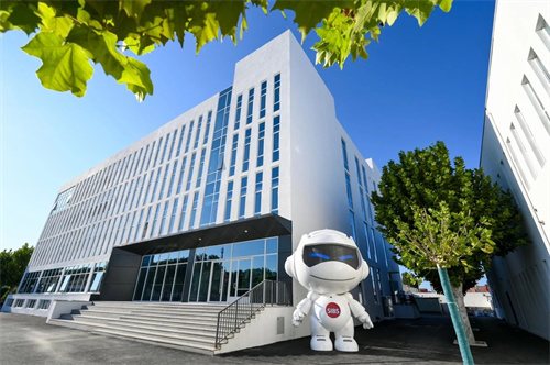 君誠國際藝術(shù)高中開放日