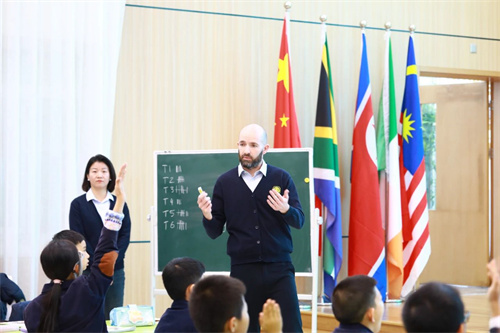 北京市忠德學校英語課