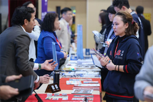 北京耀中全球大學展