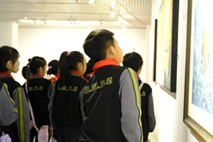 通州區私立樹人學校組織參觀藝術文獻館活動:共賞藝術盛宴,感悟絲路風情