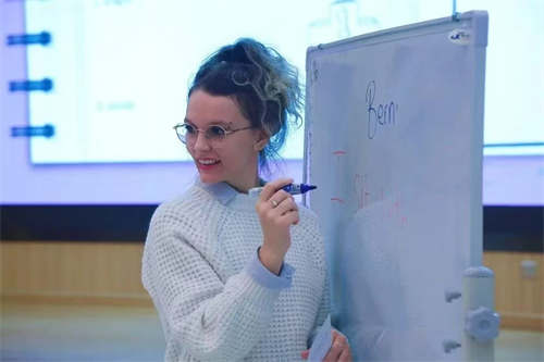 忠德學校國際部精品課