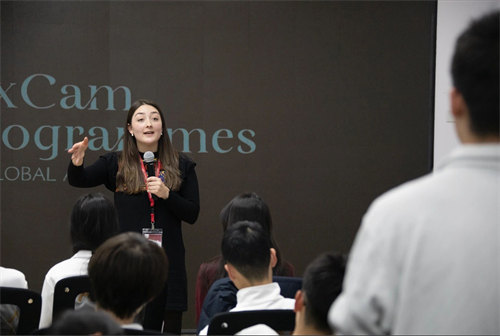 劍橋大學(xué)國王學(xué)院前副院長Rob Wallach教授來訪愛迪