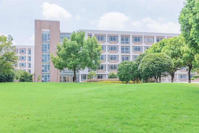 重慶藝才技師學院畢業證書