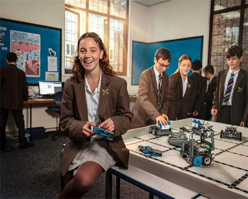 海南英雅盛彼德學校開放日