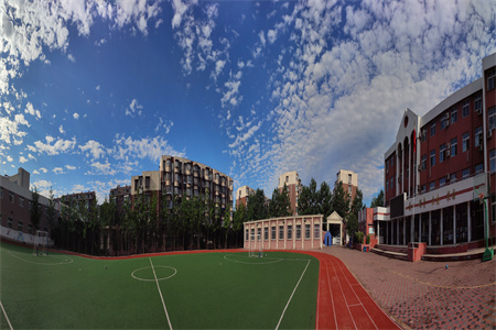 北京市海淀區崛起實驗學校