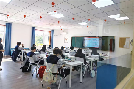 北京東方紅學校