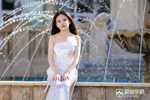 微北京愛迪學校國際高中畢業(yè)典禮